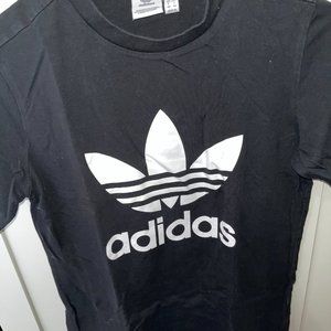 Adidas Classic Short Sleeve tee